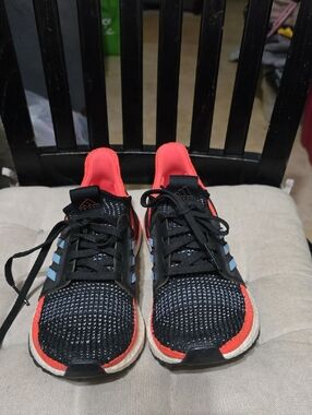 Adidas Black & Red Running Shoes Used Size 6